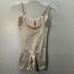 Spanx Women's OnCore Open-Bust Mid-Thigh Bodysuit Size XL Beige Tan Shapewear